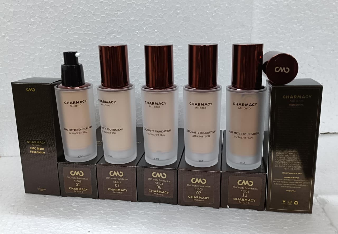 Charmacy Milano CMC Matte Foundation – Ultra Soft Seal